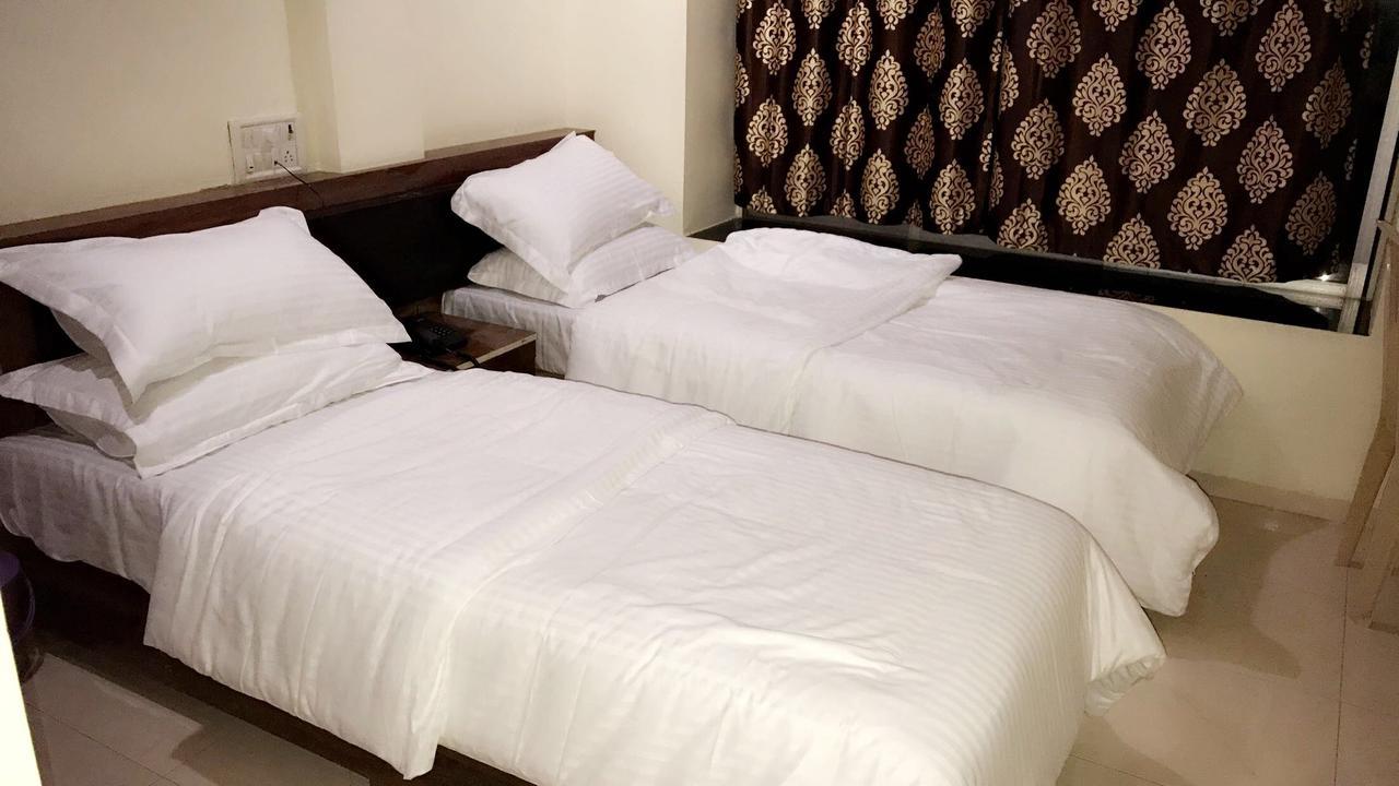 Akshara Residency Hotel Bombay Eksteriør billede