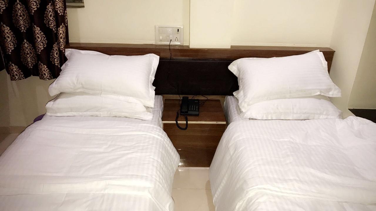 Akshara Residency Hotel Bombay Eksteriør billede