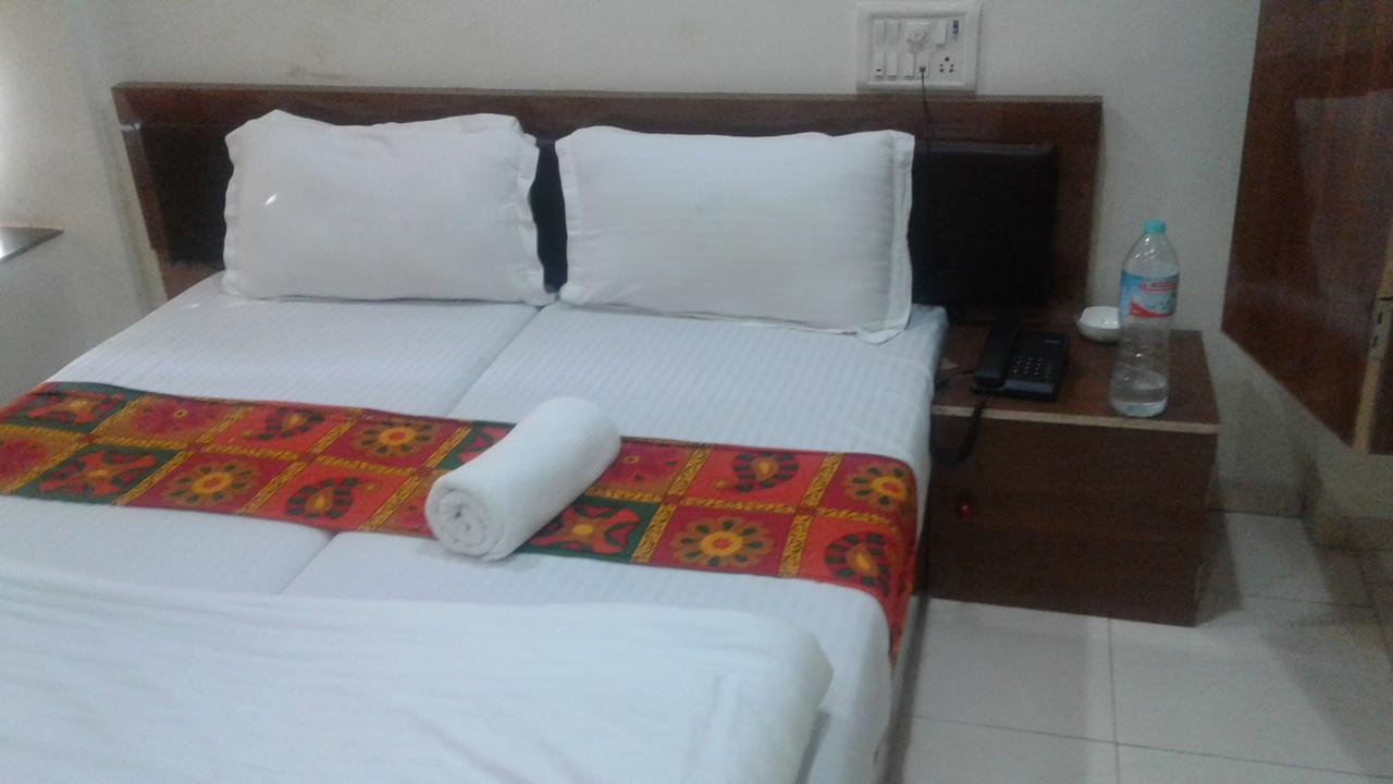 Akshara Residency Hotel Bombay Eksteriør billede