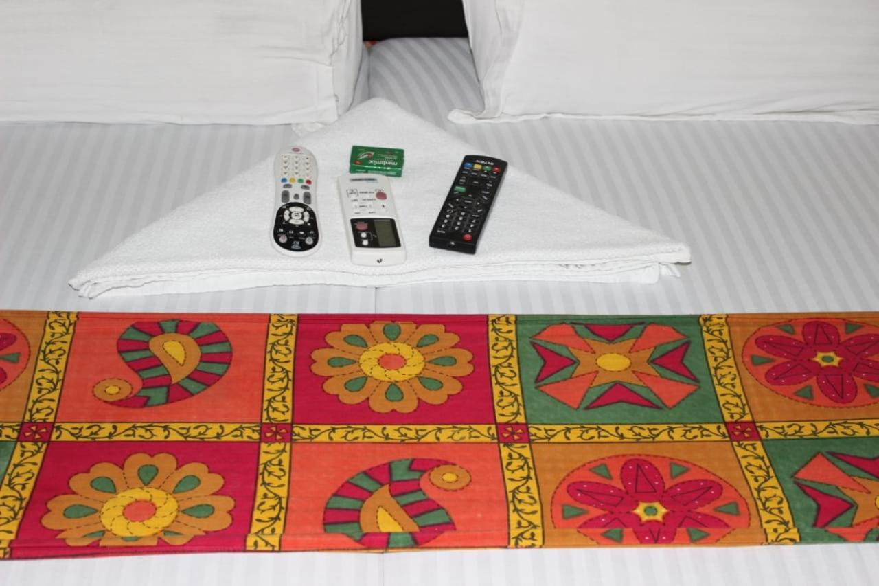 Akshara Residency Hotel Bombay Eksteriør billede